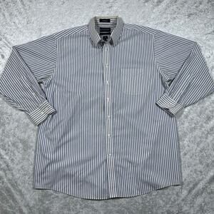 Men’s Stafford Essentials Button Up Size 17 1/2 34-35